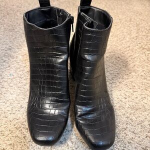 Time and Tru Black Croc-Patterned Ankle Boots